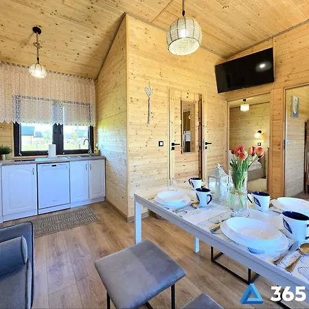 365pam - Azyl Holiday home *